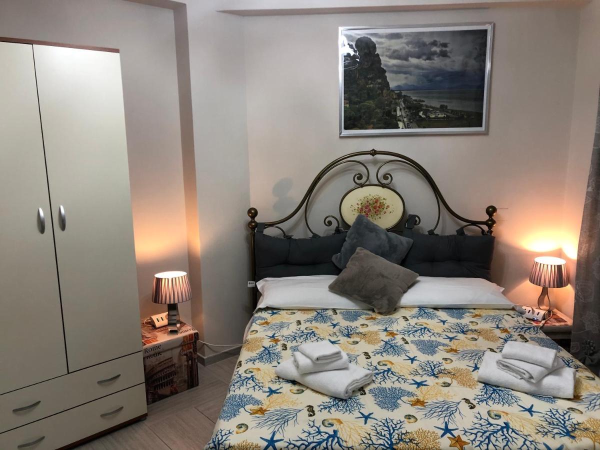 Bed and Breakfast Il Giardino Di Adriana Terracina Zewnętrze zdjęcie